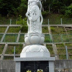 東日本大震災犠牲者供養 観世音菩薩像